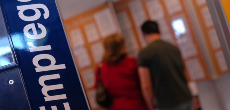 Volta de Apoio ao Emprego divulga oportunidades de trabalho