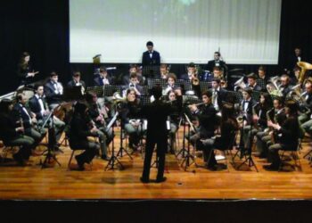 A ver a banda a passar nas Chãs desde 1896