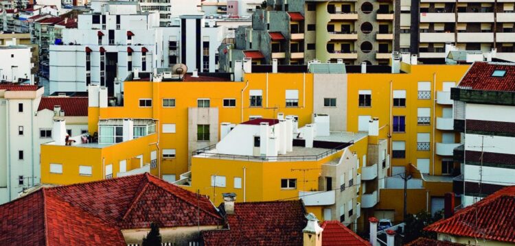 Arrendar casa em Leiria: oferta  não chega para tanta procura