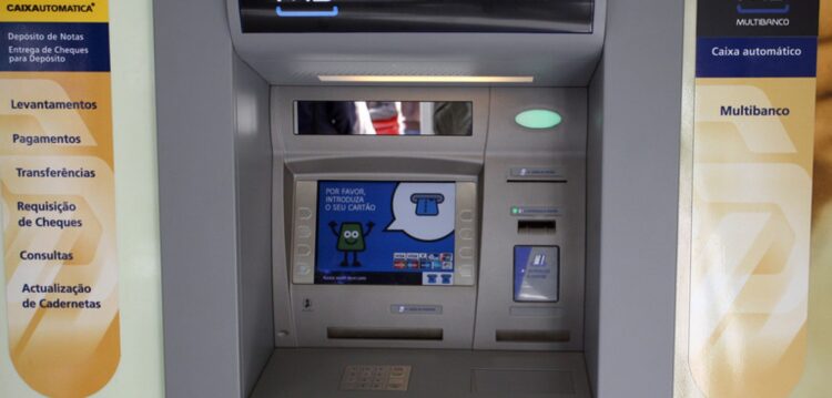 Aumenta para seis o número de multibancos assaltados