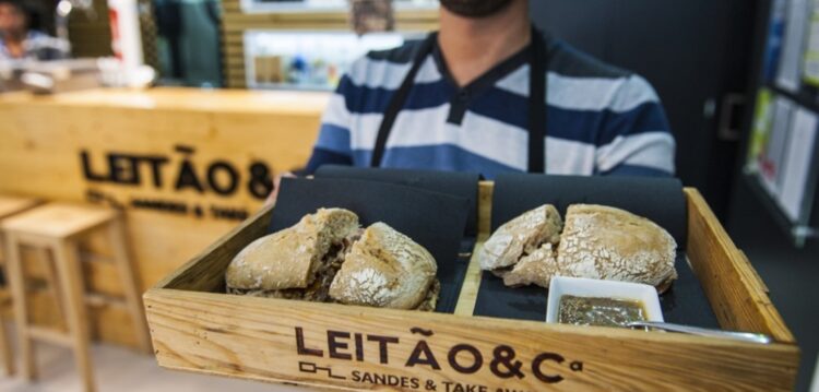 Fátima e o milagre da multiplicação dos pães… recheados de leitão
