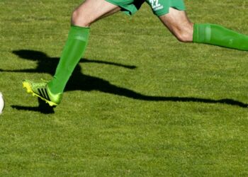 Futebol: selecção nacional sub-19 joga em Fátima e na Marinha Grande