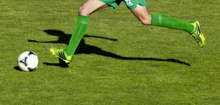 Futebol: selecção nacional sub-19 joga em Fátima e na Marinha Grande