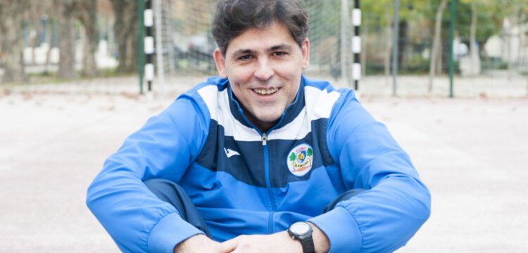 Kitó Ferreira demitiu-se do comando técnico do CCRD Burinhosa