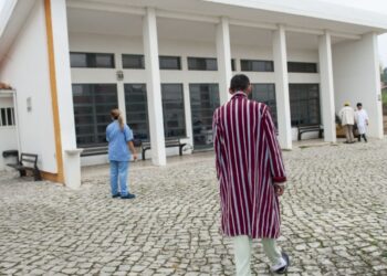 Mentes em sobressalto encontram lar nos Andrinos