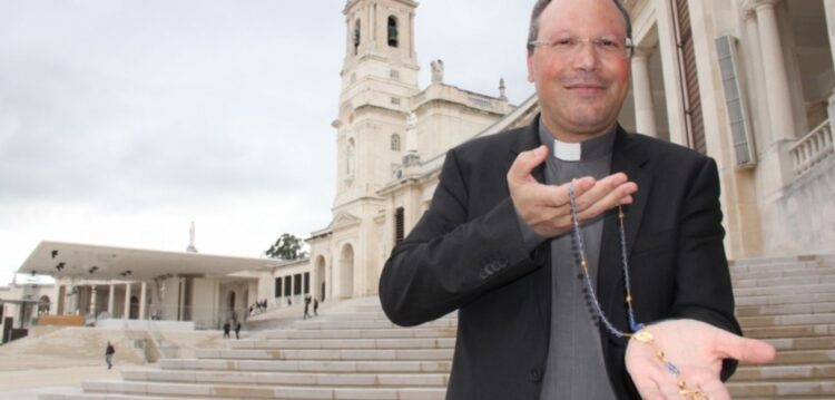 “Terço Oficial do Santuário de Fátima” disponível para os peregrinos