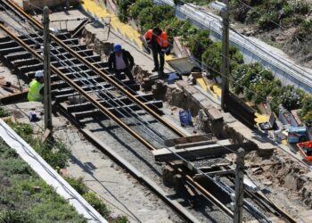 Ascensor da Nazaré em obras de manutenção