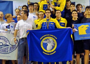 Natação: rapazes do Náutico da Marinha Grande sagram-se campeões nacionais da 3.ª Divisão