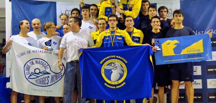 Natação: rapazes do Náutico da Marinha Grande sagram-se campeões nacionais da 3.ª Divisão