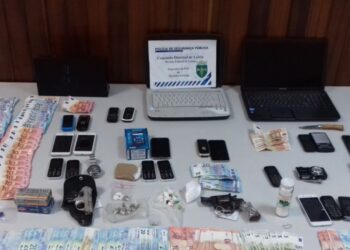PSP da Marinha Grande detém oito pessoas e apreende cerca de 900 doses de droga