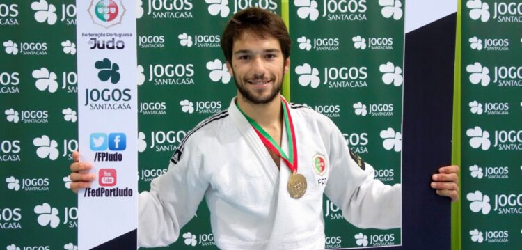 Judo: Nuno Saraiva conquista título nacional sénior