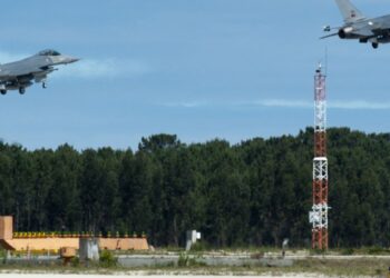 Nova petição solicita que B.A.5 seja aberta à aviação civil