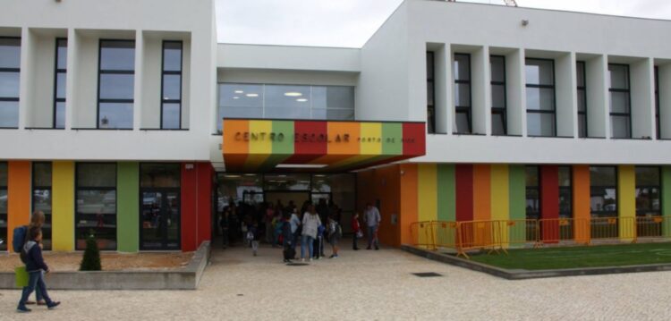 Primeiro-ministro inaugurou Centro Escolar de Porto de Mós
