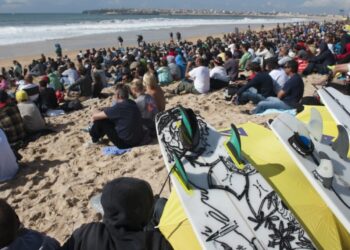 Surf impulsiona novos negócios na hotelaria e restauração de Peniche