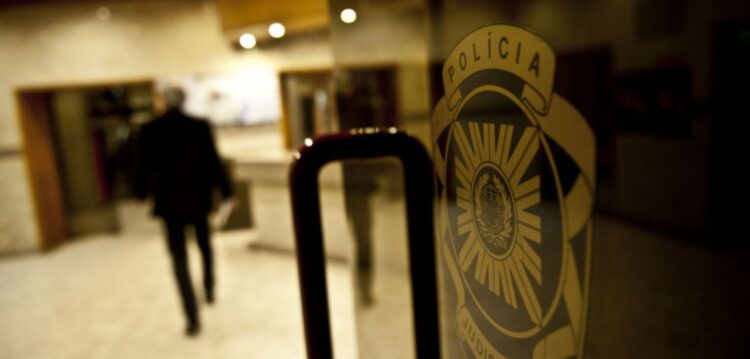 PJ detém dois homens em Leiria suspeitos de homicídio na forma tentada
