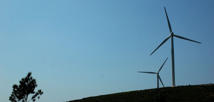 Renováveis asseguram 64% da energia consumida em Portugal no último ano