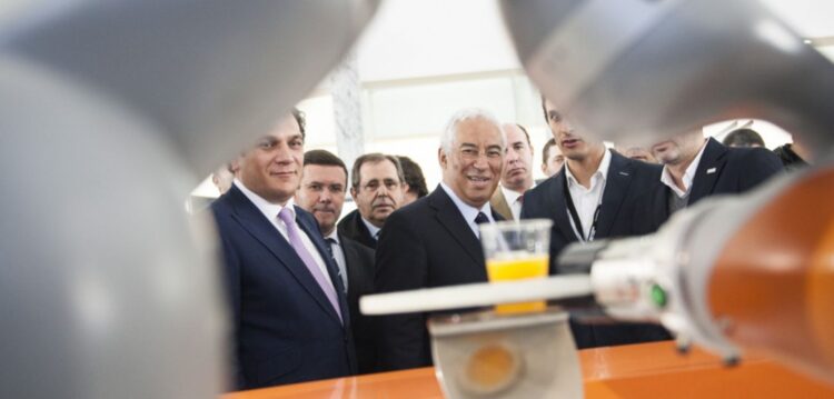 Costa desafia Leiria a ser o “grande laboratório da indústria portuguesa”