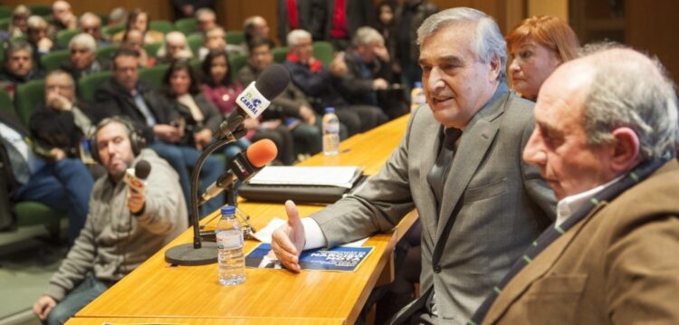 Narciso Mota oficializa candidatura e recebe acusações do PSD de Pombal