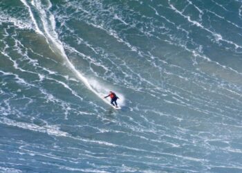 Nuno Santos é o primeiro local com entrada nos ‘XXL Big Wave Awards’