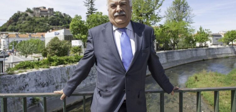 Fernando Costa: “a compra do edifício O Paço foi um mau negócio para a Câmara”