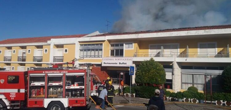 Incêndio em restaurante de Monte Real