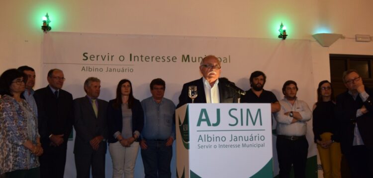 Independente Albino Januário quer consolidar obra do PS