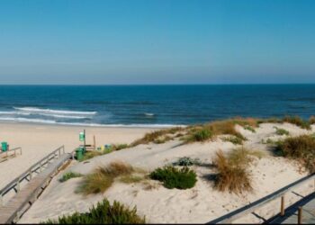 O fim de semana traz calor e a Autoridade Marítima Nacional aconselha precaução nas praias