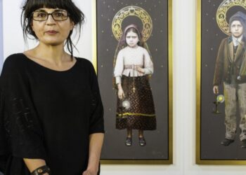Sílvia Patrício ‘veste’ Francisco e Jacinta para a festa da canonização