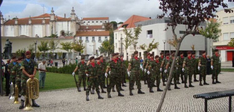 94.º aniversário do RA4 força a cortes no trânsito