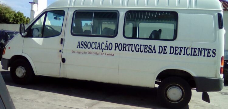 Carrinha da APD Leiria furtada pela segunda vez