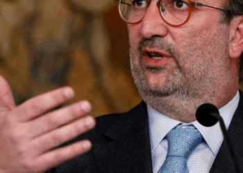 Ministro diz que prejuízo é inevitável se Trump “decidir mal” sobre Acordo de Paris