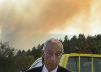Marcelo agradece solidariedade e pede resposta rápida sobre responsabilidades nos incêndios na região Centro