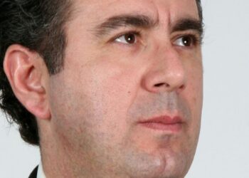 Presidente da Câmara da Nazaré recusa cumprir sentença do TAF e vai ser julgado