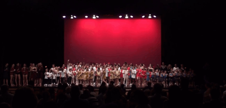 Veja aqui ‘O Principezinho’, espectáculo do Festival Beira Rio, do Orfeão de Leiria