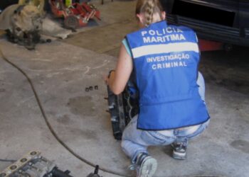 Polícia Marítima apreende material furtado em oficina de Porto de Mós