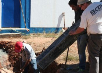Pavilhão nasce na escola de Mira de Aire pelas mãos da população e comunidade escolar