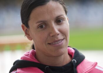 Associação Europeia de Atletismo reconhece labor de Cátia Ferreira