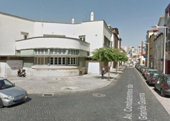 Corte de trânsito em Leiria