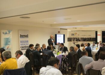 Empresários de moldes confiantes num futuro de “novas armadilhas”