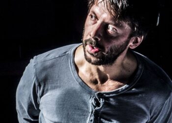 ‘Festival Acaso’ chega ao fim com teatro e música de Armando Teixeira