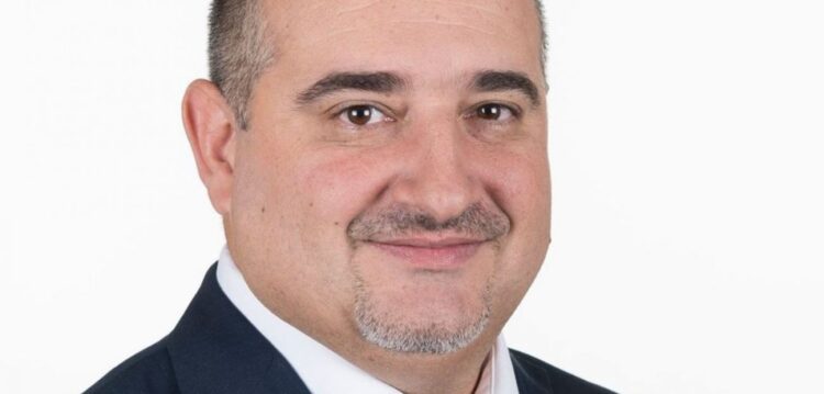 Paulo Marques é vice-presidente da Câmara de Aulnay-sous-Bois