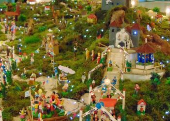 Centro tradicional da Marinha Grande recebe um dos maiores presépios da região