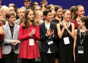Escola de ballet de Leiria volta a vencer em Paris