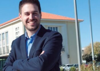 Jotas e jotinhas: tudo começa nas escolas
