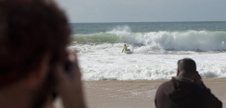 Peniche mantém penúltima etapa do circuito mundial de surf em 2018
