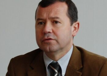 Rui Rocha reeleito presidente da distrital do PSD