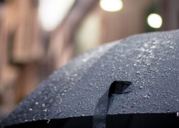 Semana começa com chuva fraca, temperaturas baixam a partir de quinta-feira
