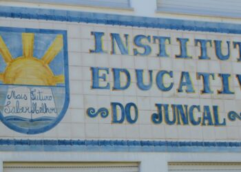 Instituto Educativo do Juncal organiza congresso de jovens cientistas