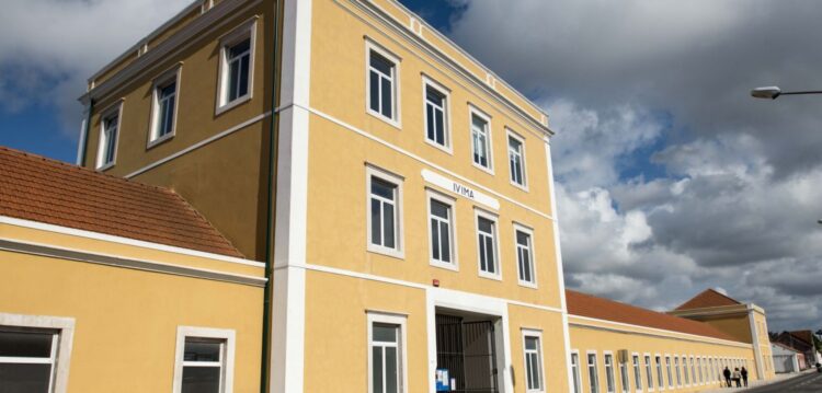 Adjudicada obra de meio milhão para instalar creche na Ivima