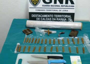 Homem detido em flagrante por tráfico de droga na Benedita